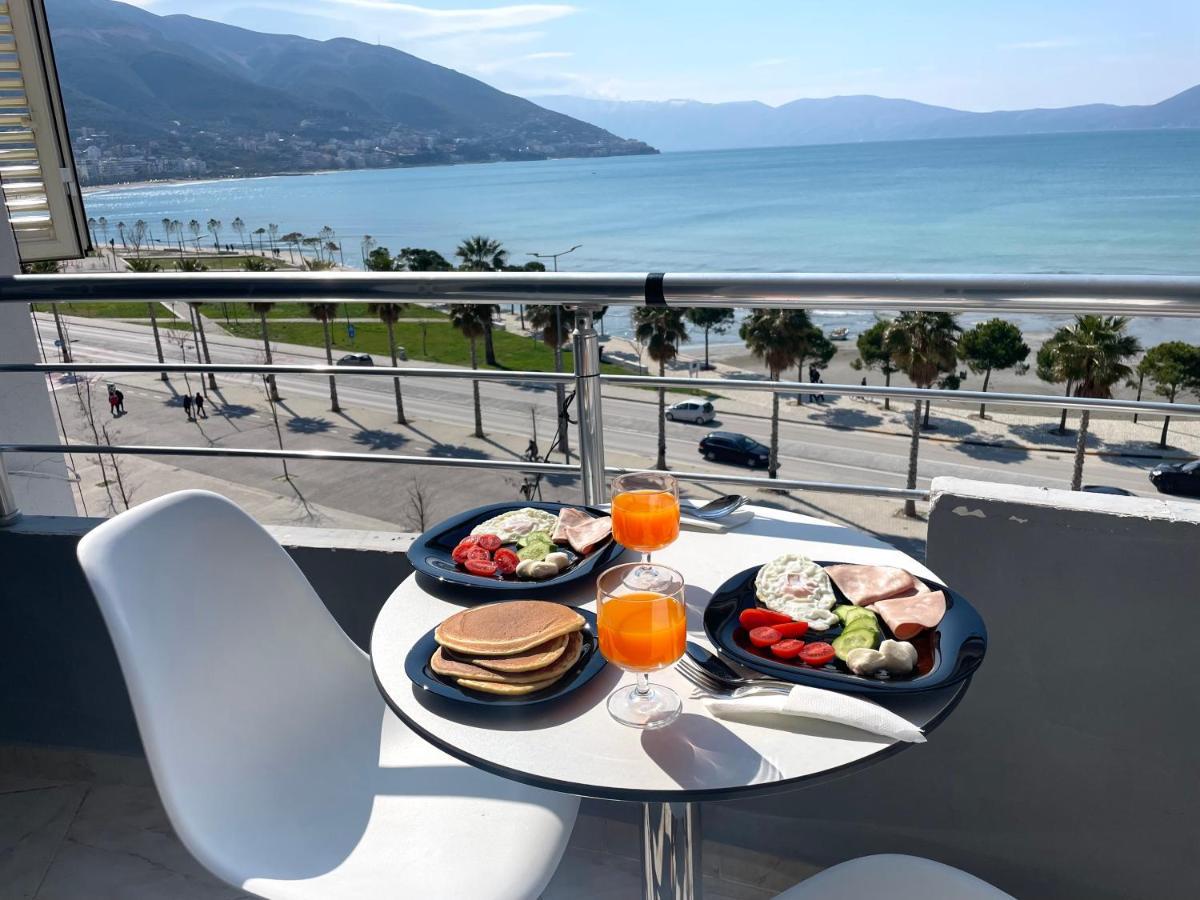Sea View Apartment Vlore Luaran gambar