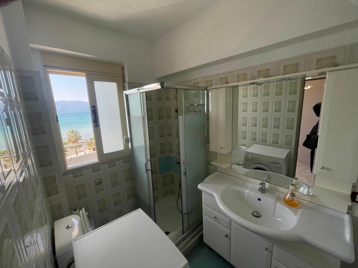 Sea View Apartment Vlore Luaran gambar