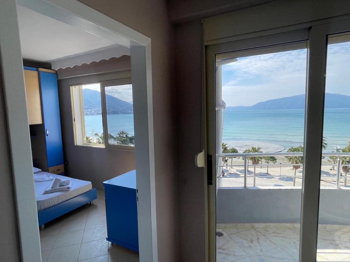Sea View Apartment Vlore Luaran gambar